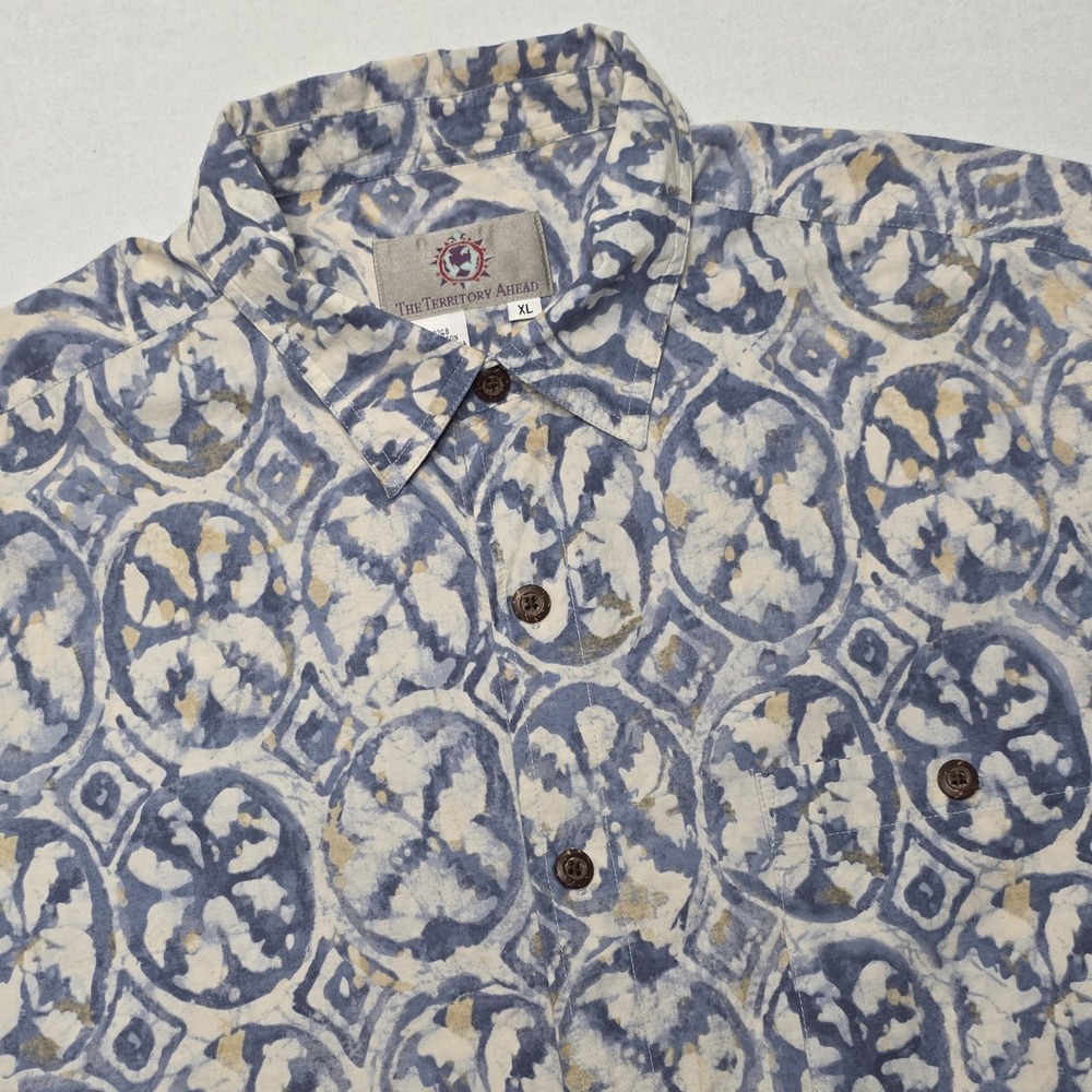 The Territory Ahead Shirt Mens XL Blue Floral Border Print Short Sleeve